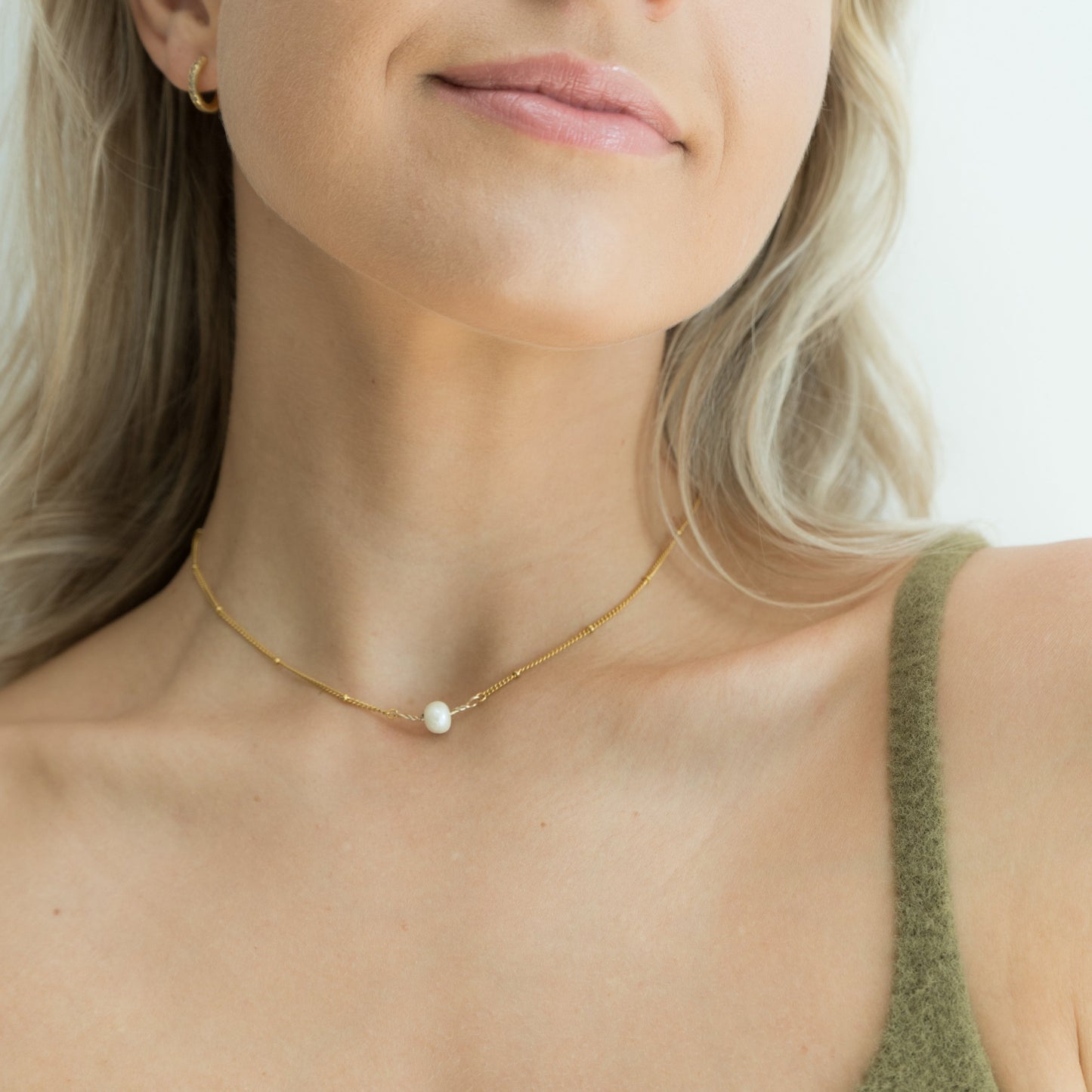 Collier ras du cou de perles
