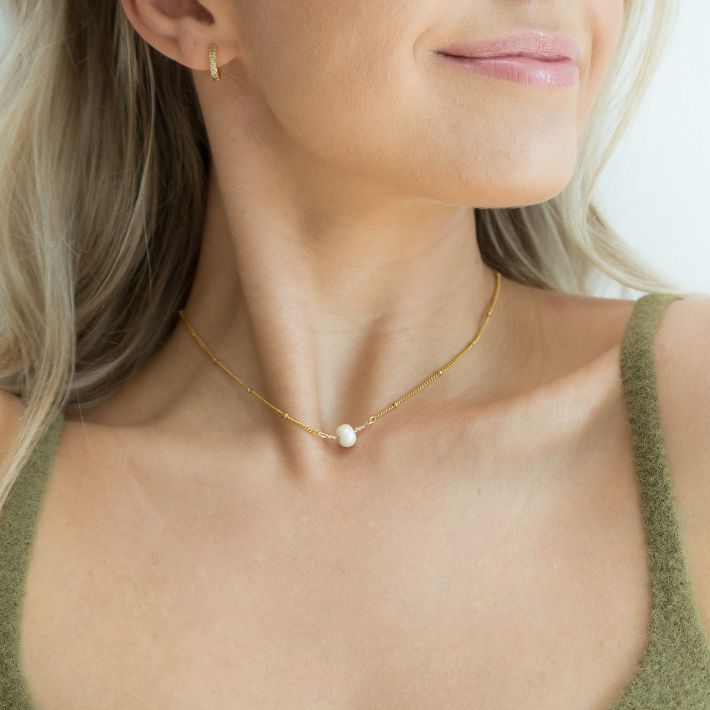 Collier ras du cou de perles