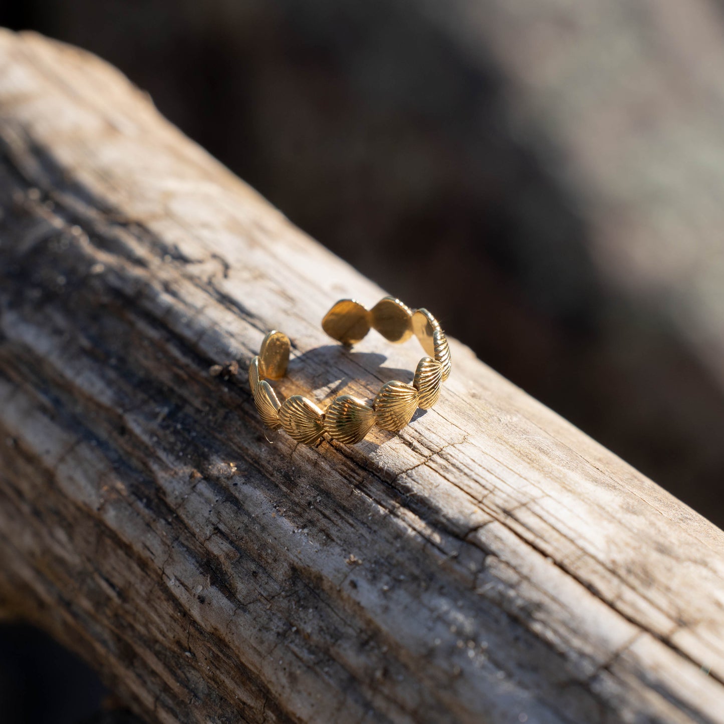 Scallop Adjustable Ring