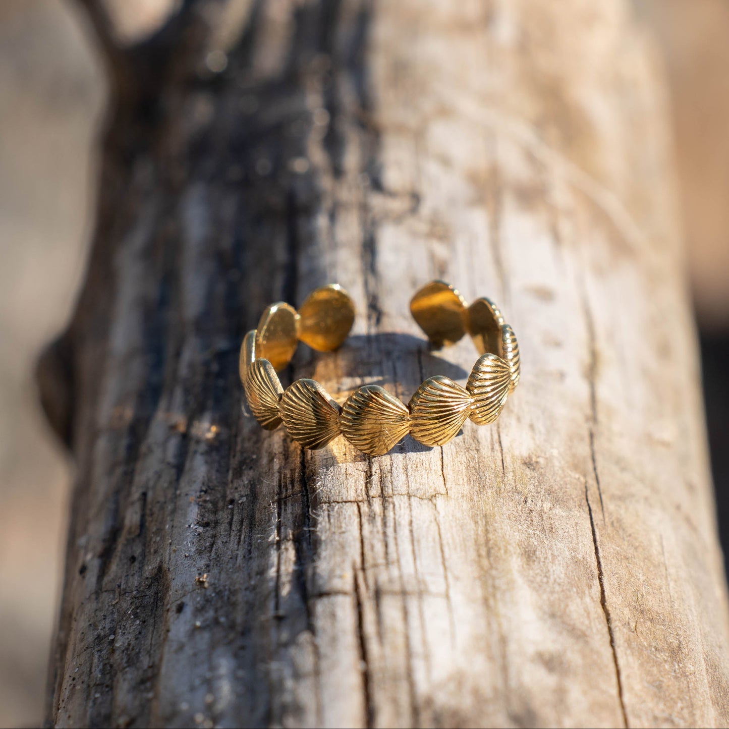 Scallop Adjustable Ring